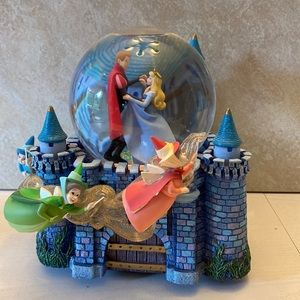Disney Store Sleeping Beauty, Prince and the Fairies Musical Snow Globe